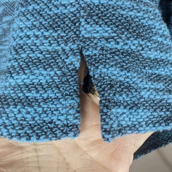 Weekends by Chico's tunic style hoodie size 2(large) in teal - Picture 7 of 10